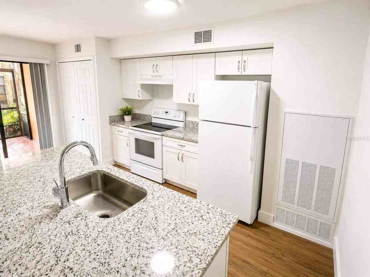 4702 Sutton Ter #108 - Photo 4 of 22