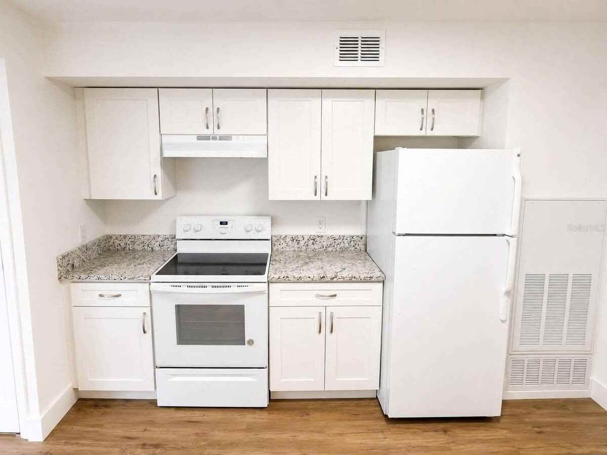 4702 Sutton Ter #108 - Photo 6 of 22