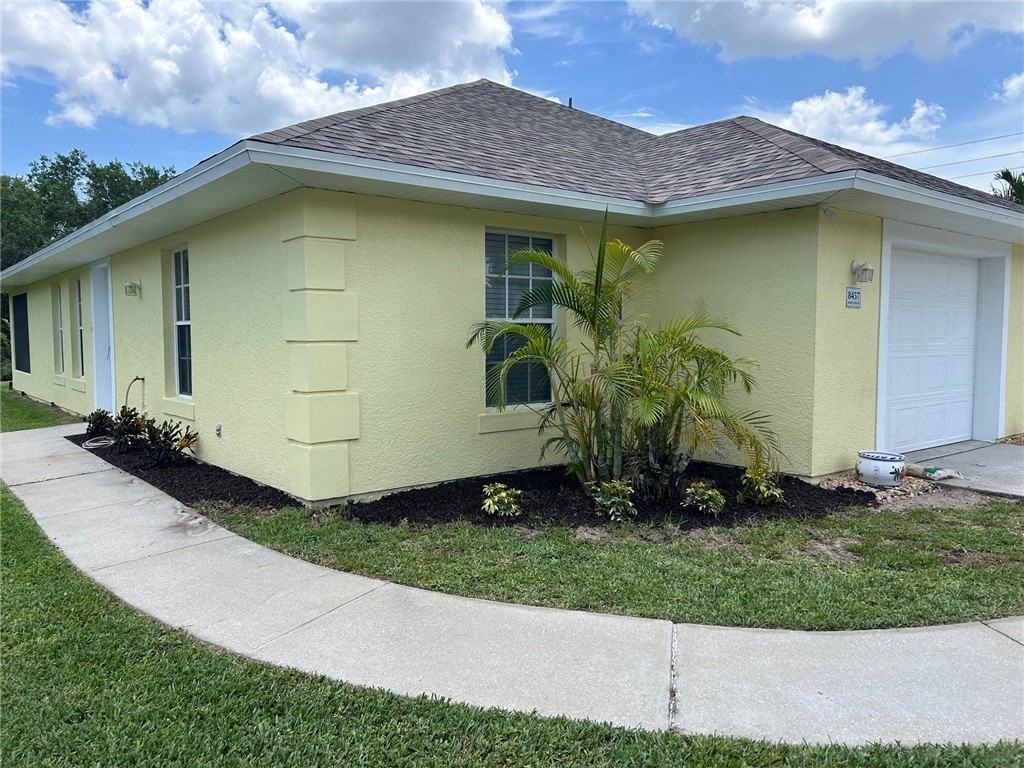 8455 Hart Ave - Photo 2 of 15