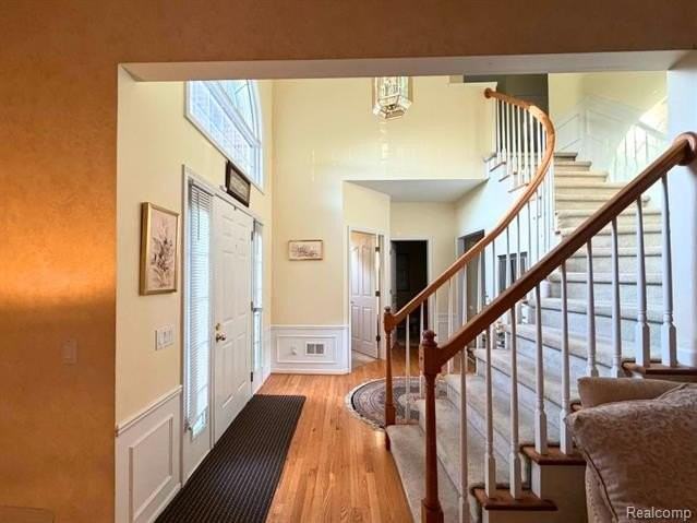 6028 Meadowview Dr - Photo 6 of 41