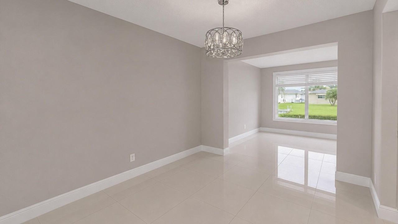 7180 Nw 10th Ct - Photo 6 of 32