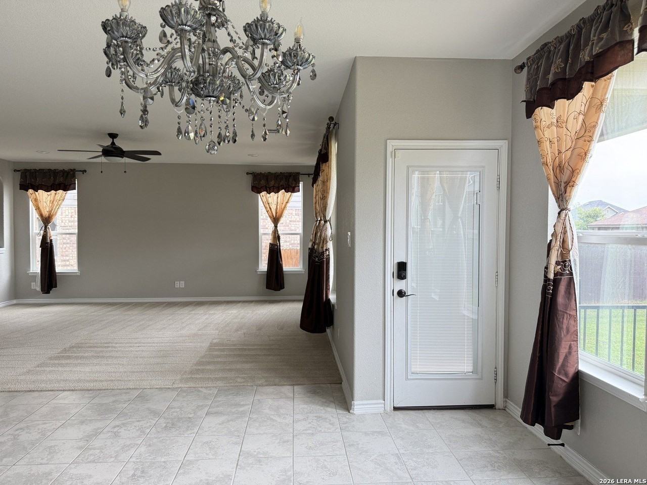 15114 Sirius Cir - Photo 7 of 27