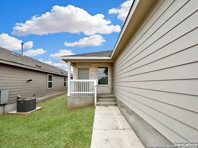 10015 Kersey Ml - Photo 2 of 20