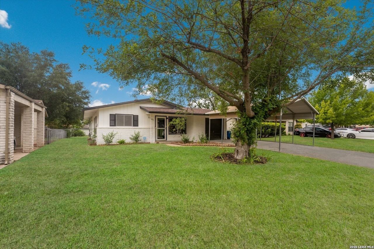 5346 San Benito Dr - Photo 2 of 31