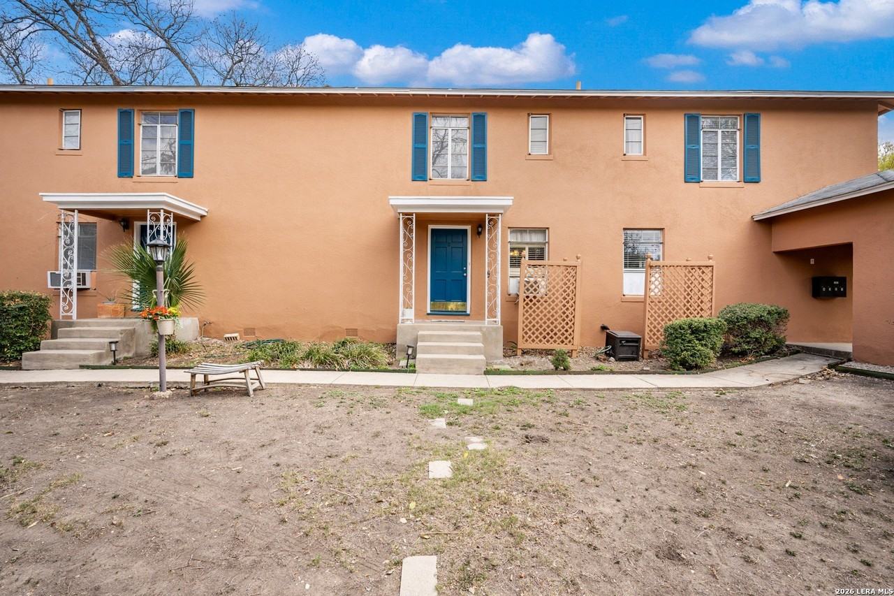 111 Grandview Pl - Photo 2 of 45