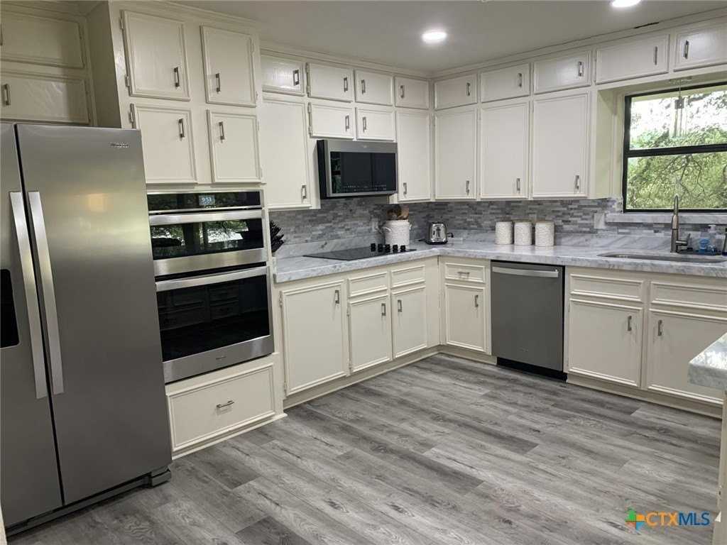 1508 Southridge - Photo 6 of 22