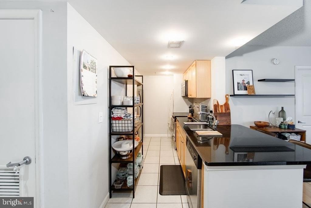 1225 13th St Nw #513 - Photo 3 of 14