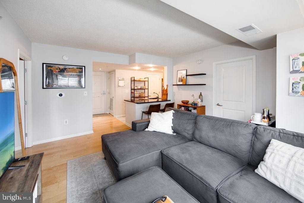 1225 13th St Nw #513 - Photo 5 of 14