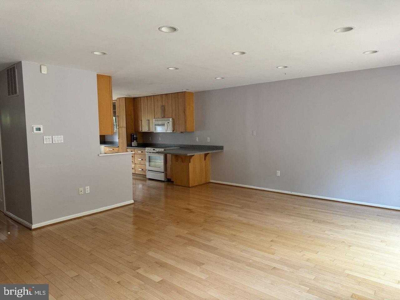 7525 Coddle Harbor Ln - Photo 3 of 21