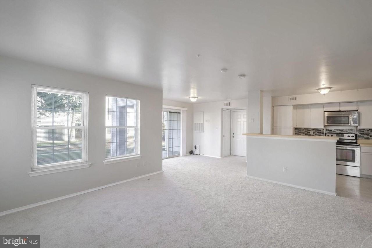 14000 Lord Marlborough Pl #18-1 - Photo 6 of 21