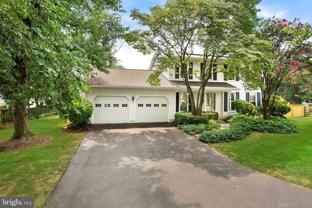 12545 Browns Ferry Rd - Photo 2 of 50