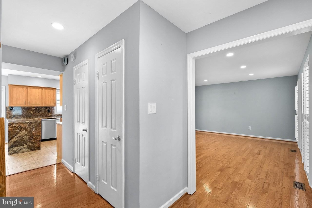 12545 Browns Ferry Rd - Photo 4 of 50