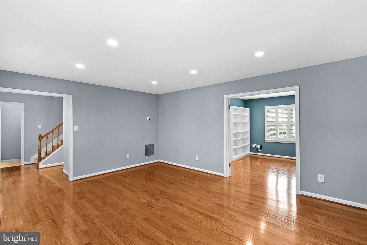 12545 Browns Ferry Rd - Photo 7 of 50