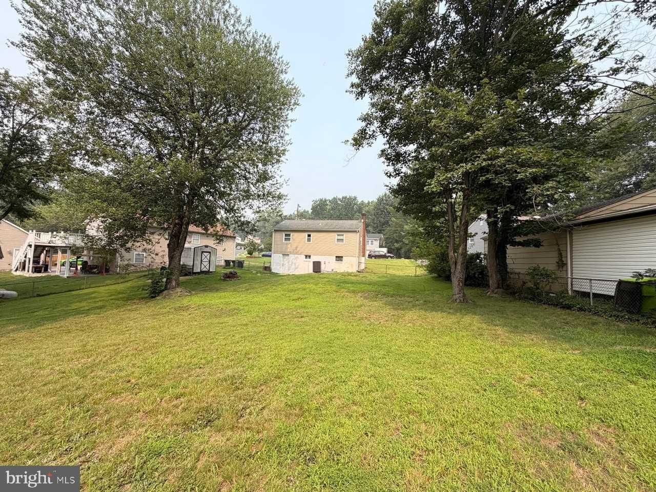 13435 Greenacre Dr - Photo 5 of 26