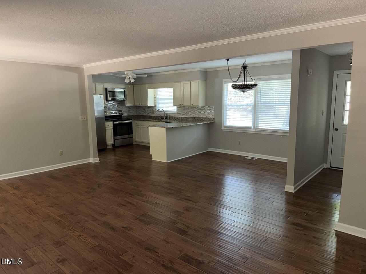 101 Angus Ct - Photo 7 of 23