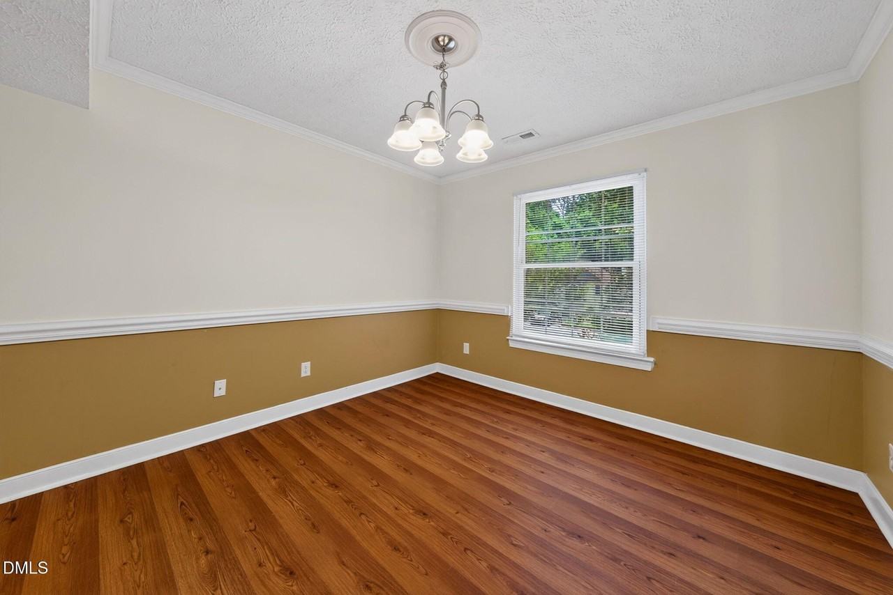 105 Trinity Woods Dr - Photo 5 of 40