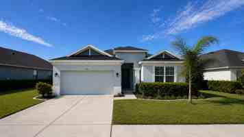 featured image of 484 Old Windsor Way #1