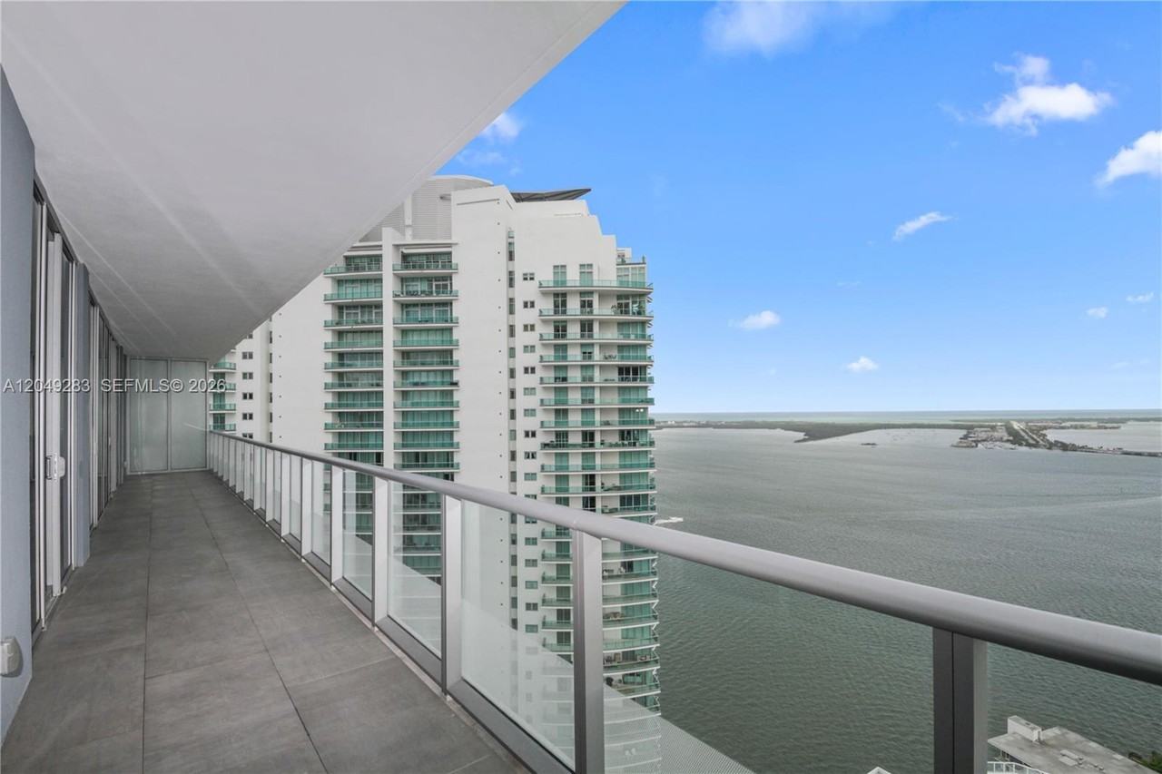 SE 14th St & Brickell Bay Dr - Photo 5 of 24