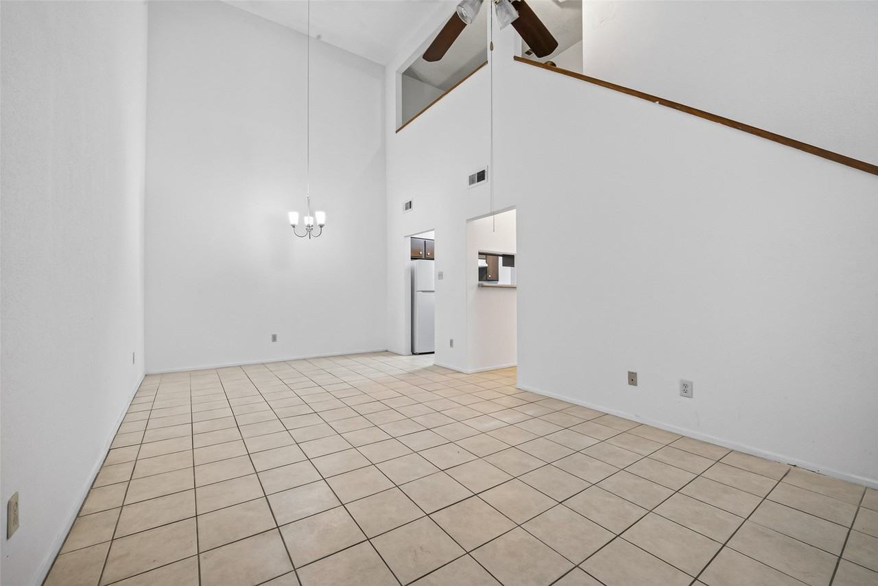 9435 Pagewood Ln - Photo 6 of 43