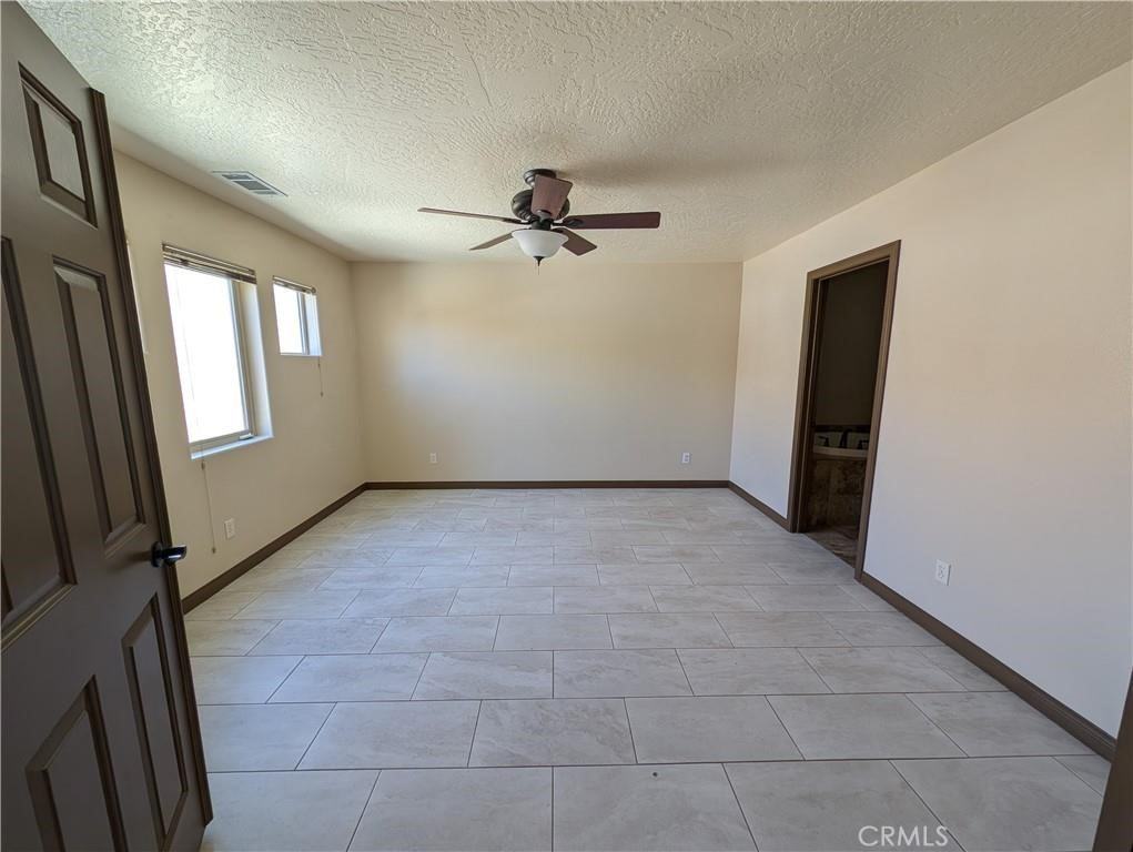27160 Vista Rd - Photo 4 of 12