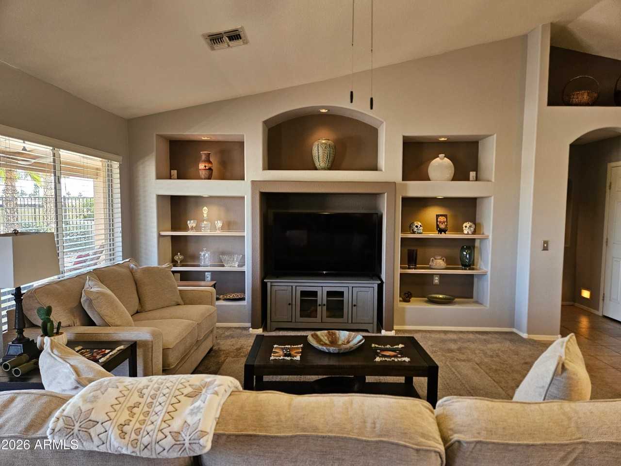 14909 W Crenshaw Dr - Photo 2 of 13