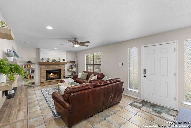 7306 Park West Dr