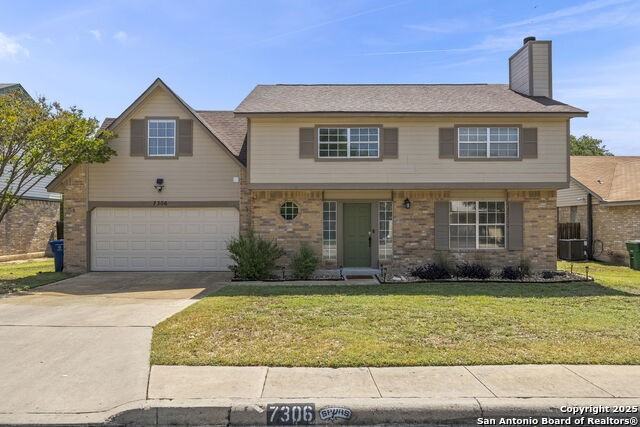 7306 Park West Dr - Photo 3 of 32