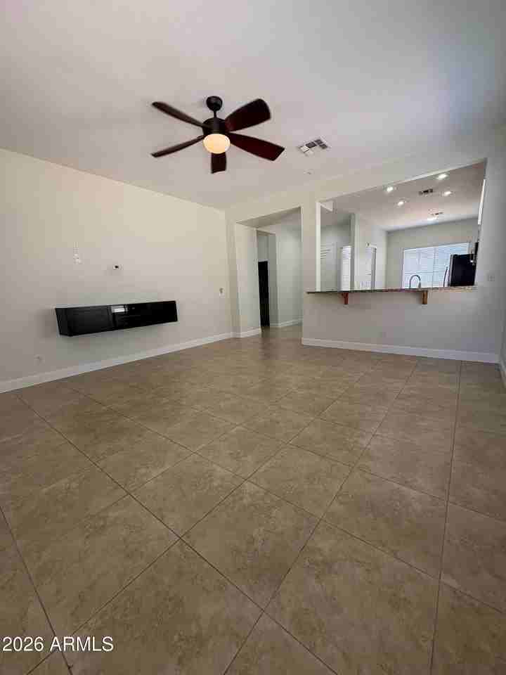 7729 E Tailspin Ln - Photo 5 of 33