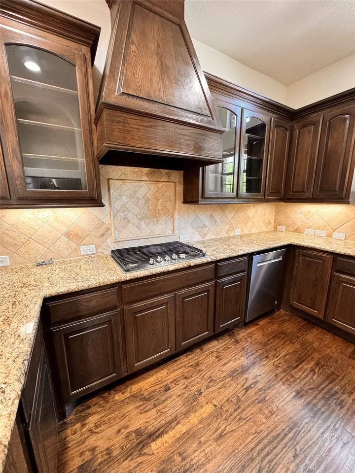 1212 Prescott St - Photo 3 of 20