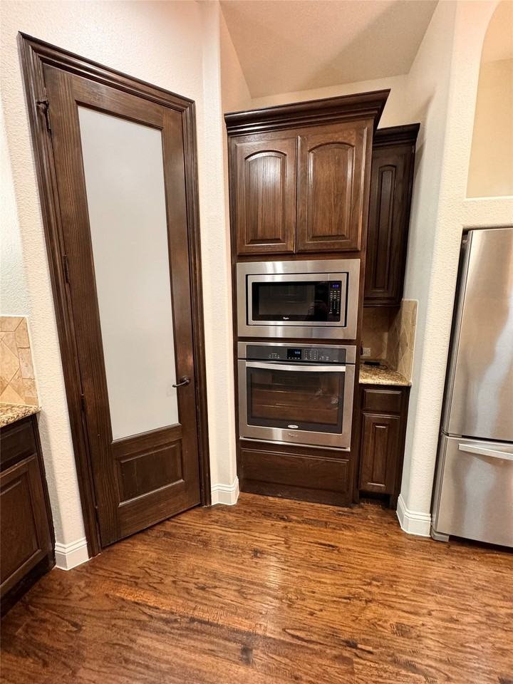1212 Prescott St - Photo 6 of 20