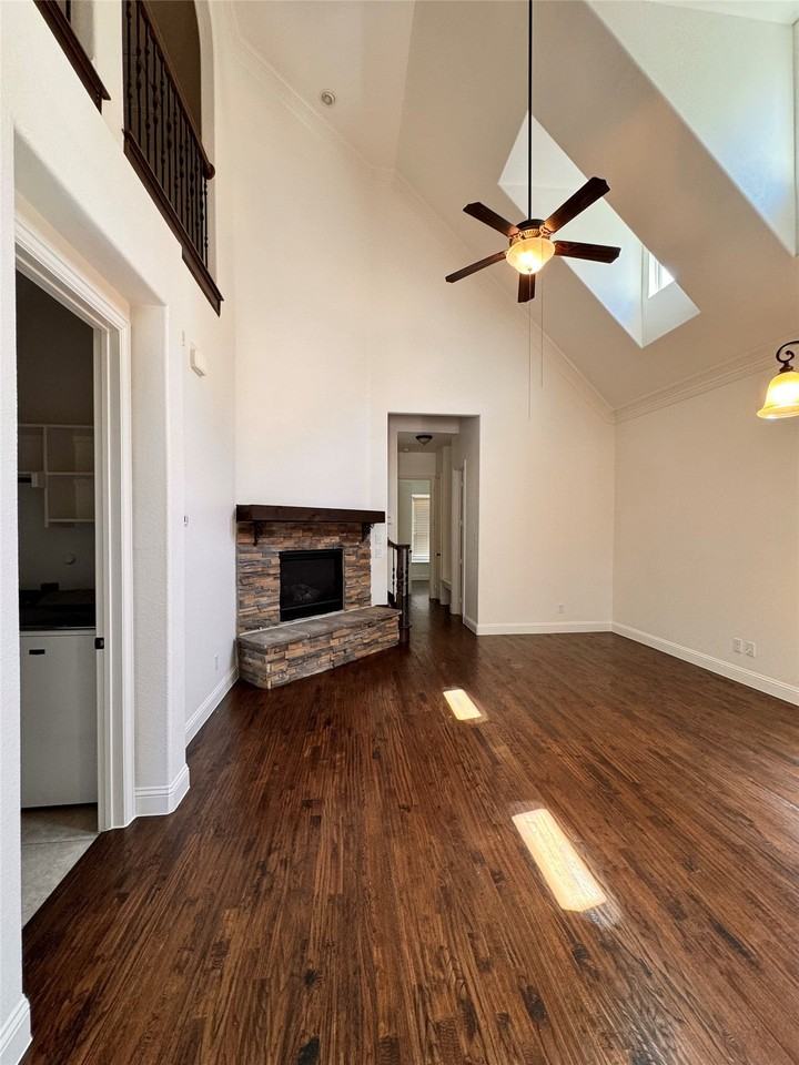 1212 Prescott St - Photo 7 of 20