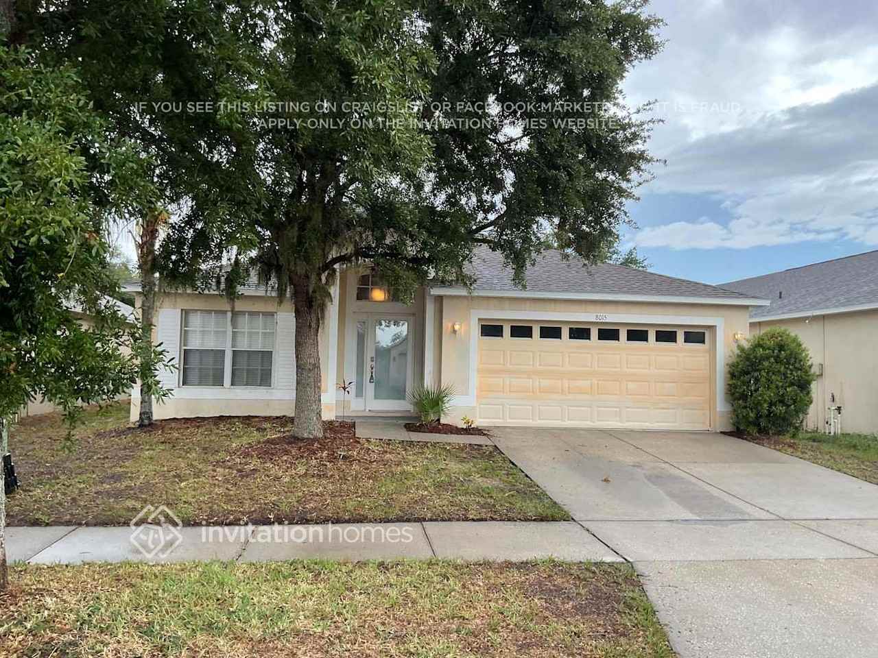 8015 Alamosa Wood Ave