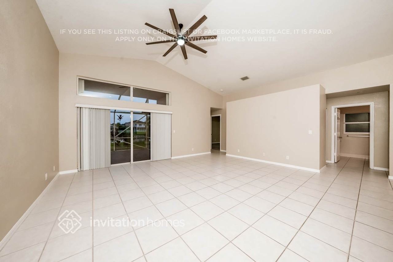 3573 Moon Bay Cir - Photo 4 of 17