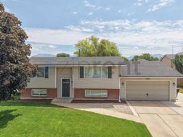 featured image of 2028 Northwest #A