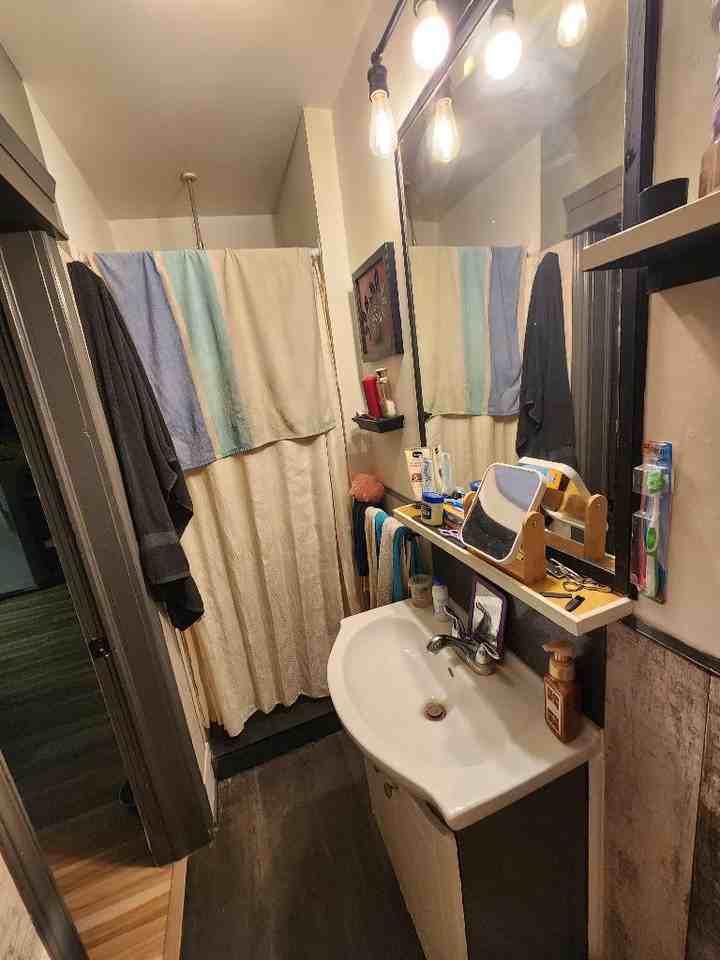 38 Essa Road - Photo 6 of 8