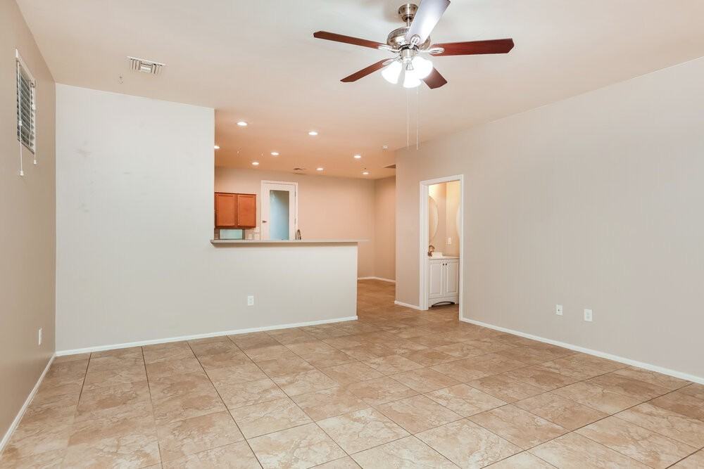 6851 W Leeward Cove Way - Photo 5 of 17