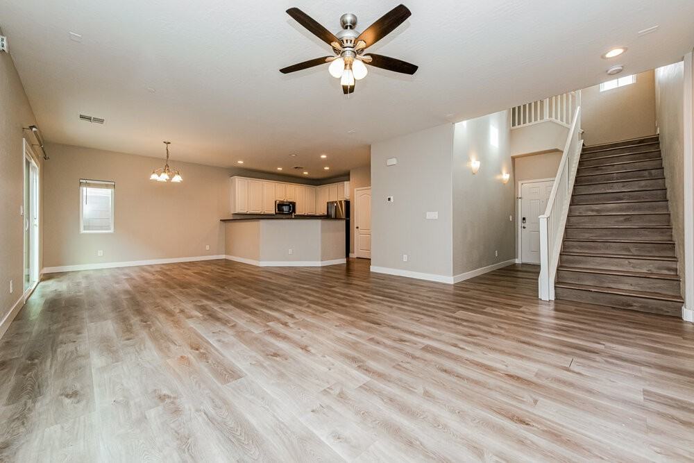 6209 Govett Crescent Ct - Photo 5 of 17