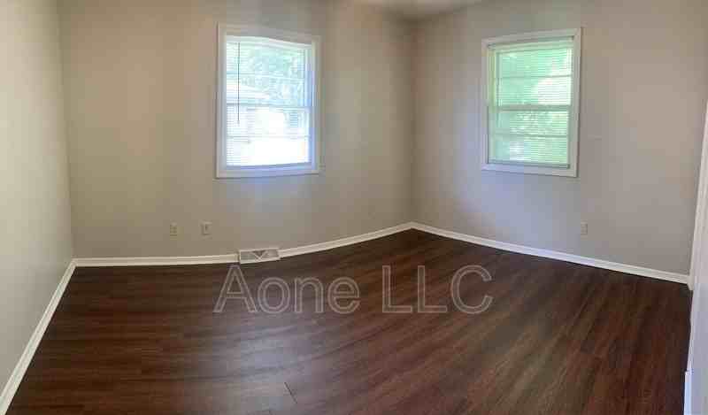 2618 Sw Clay St - Photo 5 of 20