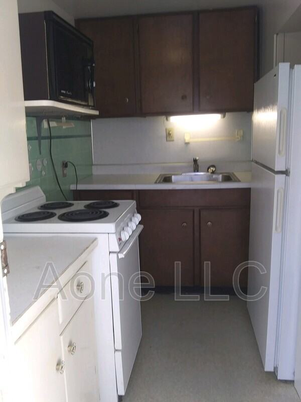 719 Sw Lincoln St #2 - Photo 7 of 34
