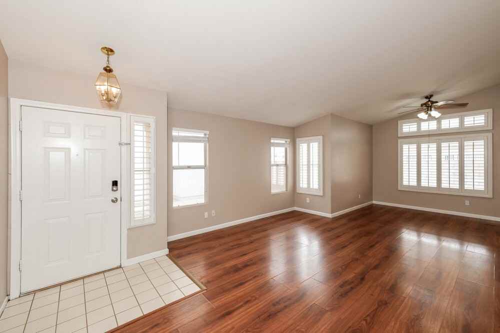 6125 Wild Berry Dr - Photo 4 of 16