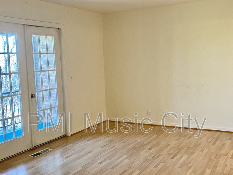 5025 Hillsboro Pike #15L - Photo 7 of 18