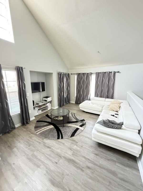9077 Lee Vista Blvd #1104 - Photo 4 of 9