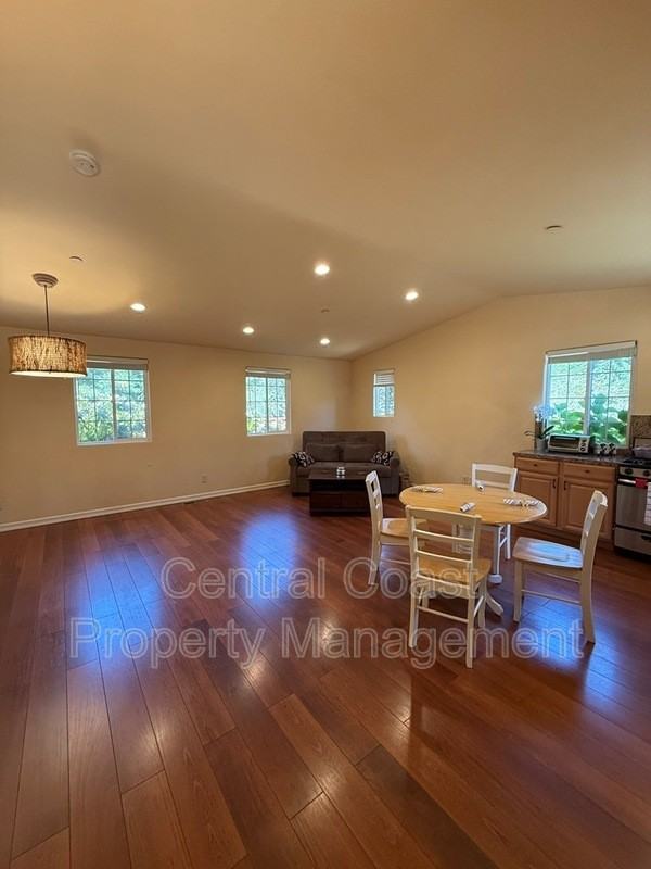 540 Evergreen Rd #ADU - Photo 4 of 18