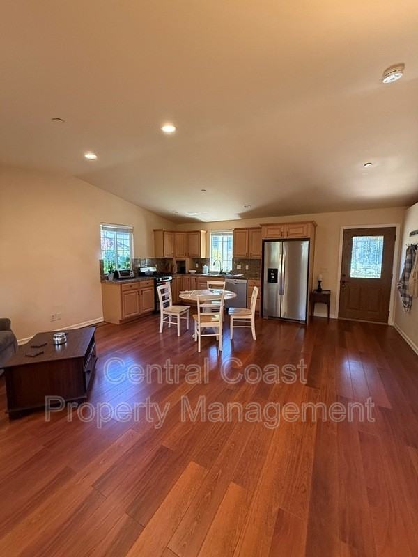 540 Evergreen Rd #ADU - Photo 5 of 18
