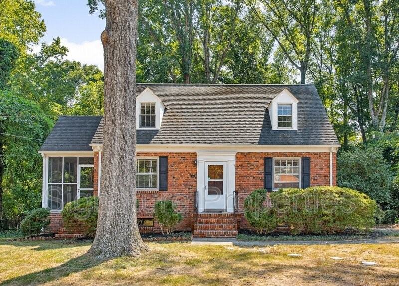6731 Forest Hill Ave - Photo 2 of 24