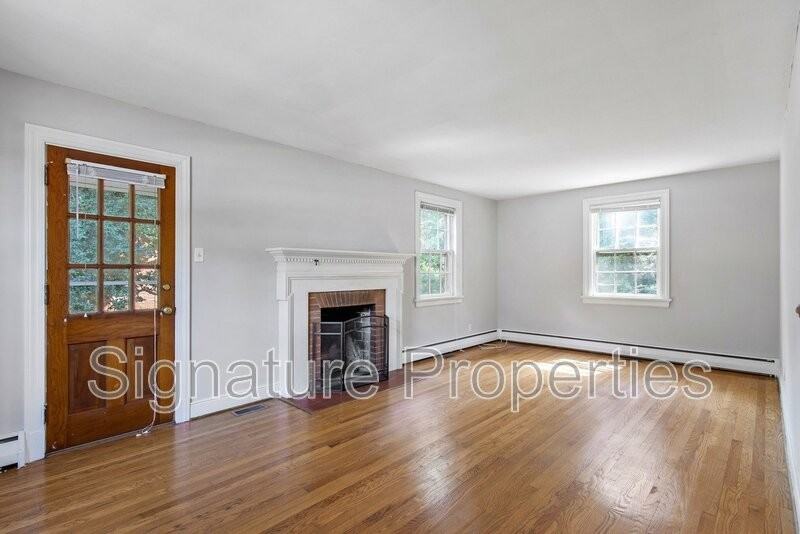 6731 Forest Hill Ave - Photo 5 of 24