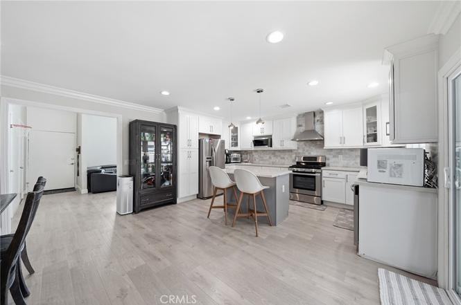13577 Semora Place - Photo 6 of 20
