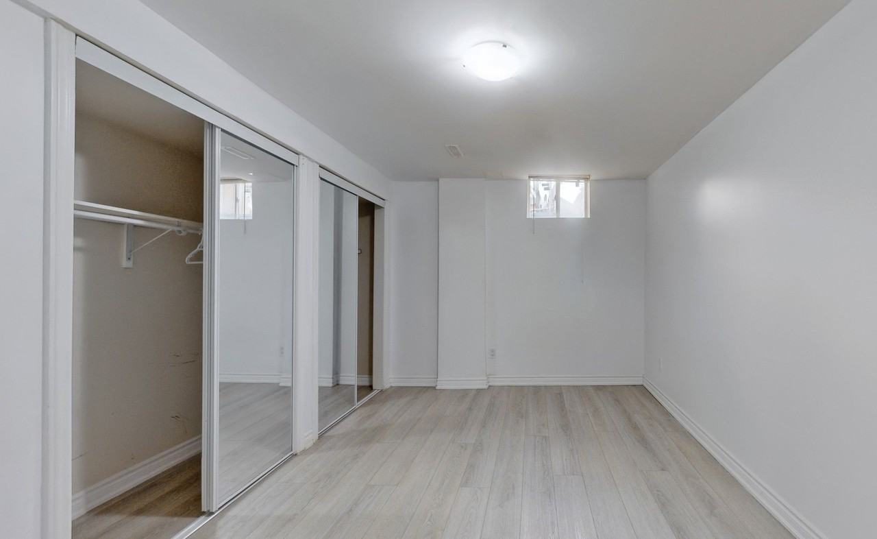 5301 Heritage Hills Boulevard - Photo 7