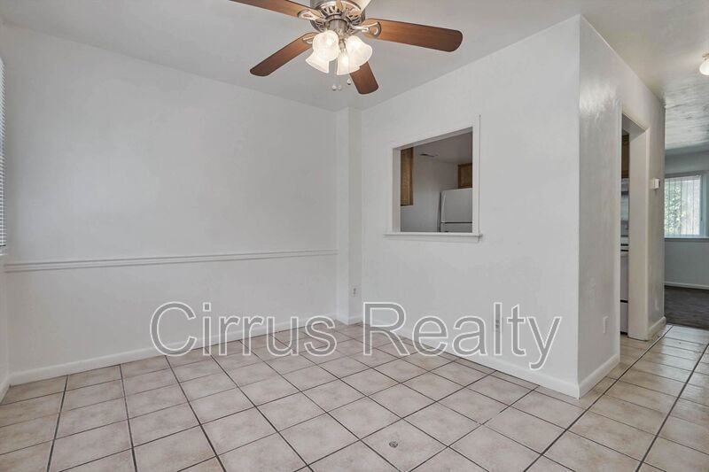 90 Francis St - Photo 5 of 28