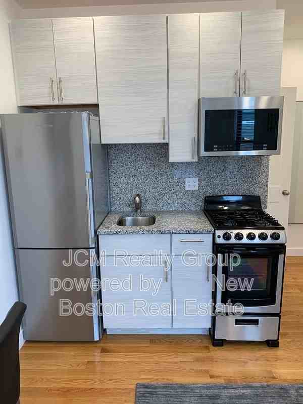 16 5th St #11-1stFL - Photo 2 of 17